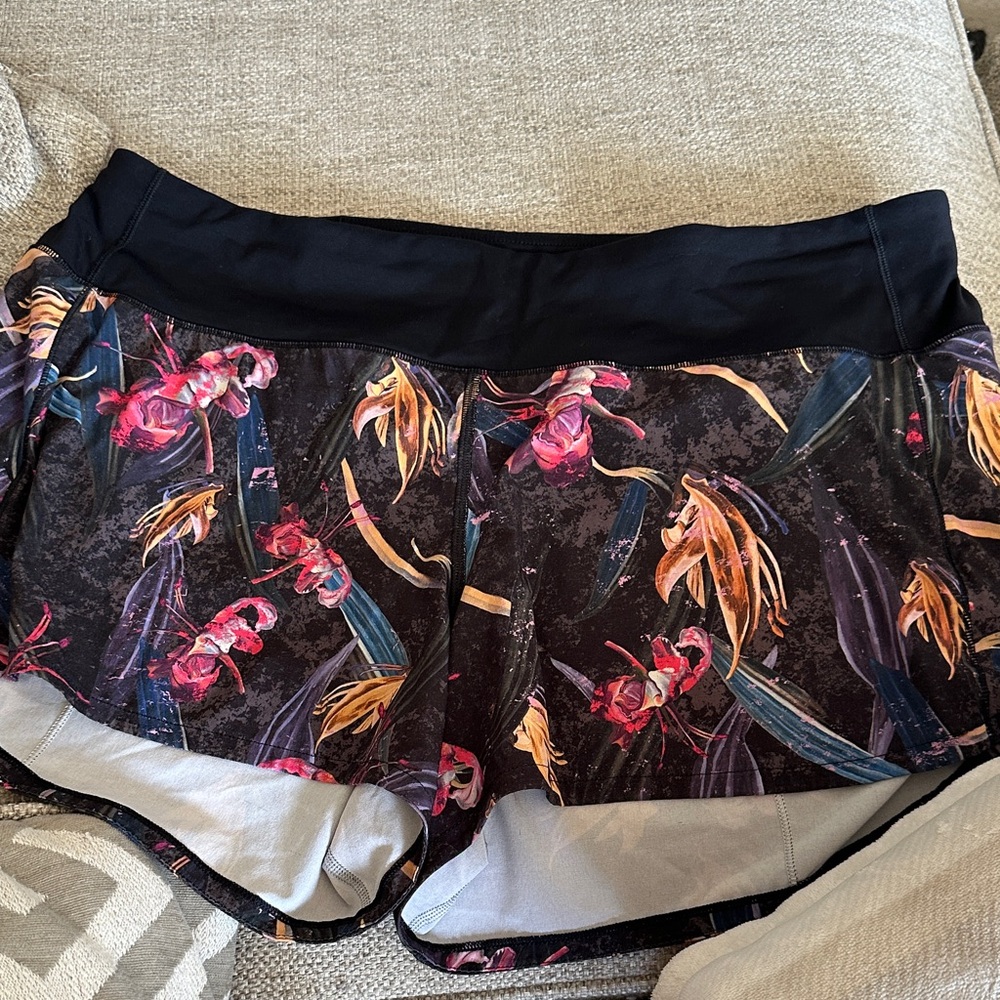 Speed up high rise lined shorts 2.5”